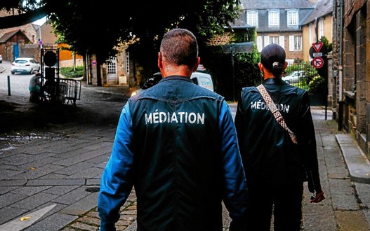 Présence active de proximité dans les rues de Saint Brieuc